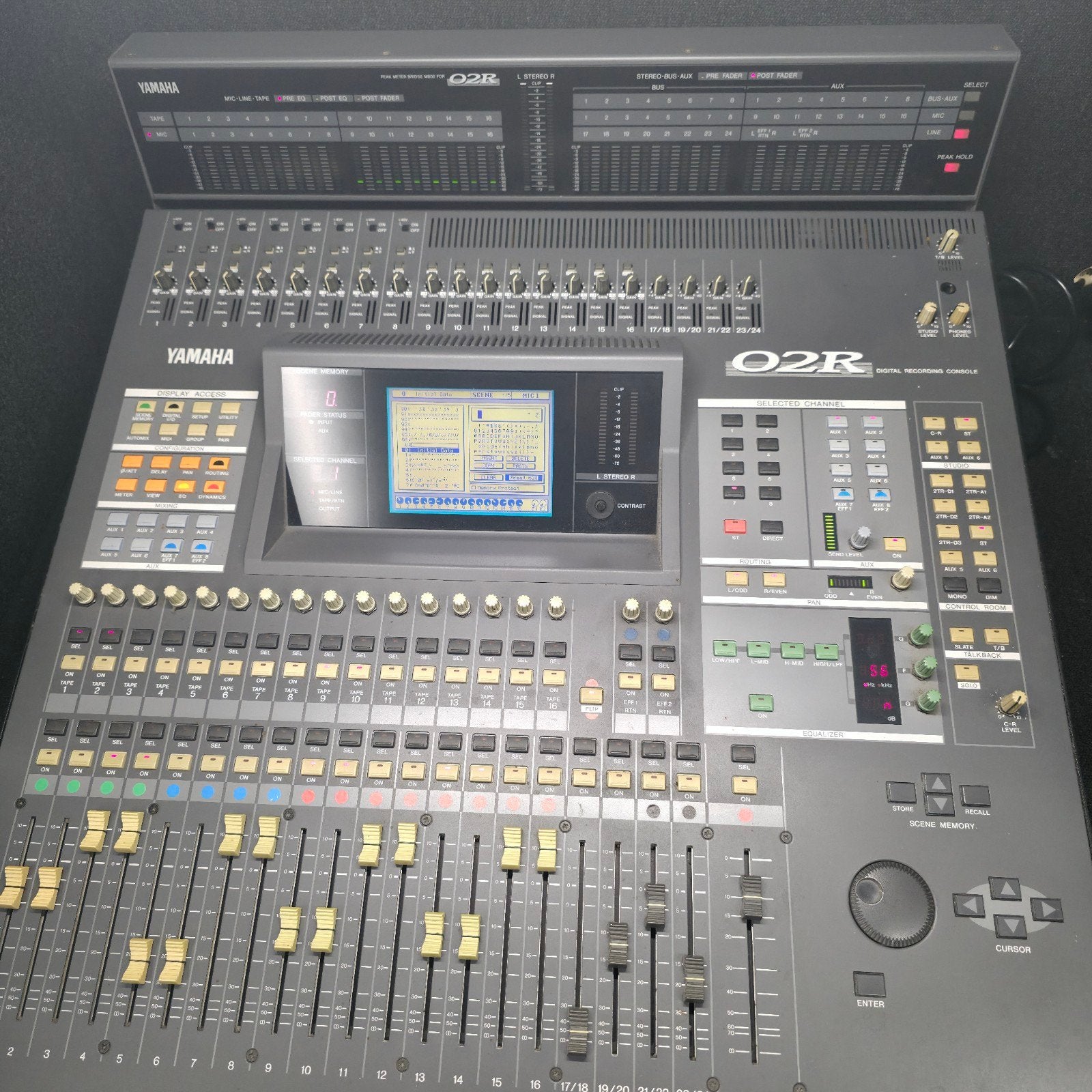YAMAHA  02R  digitale mixer / mengpaneel, Ophalen, 120 watt of meer, Overige merken