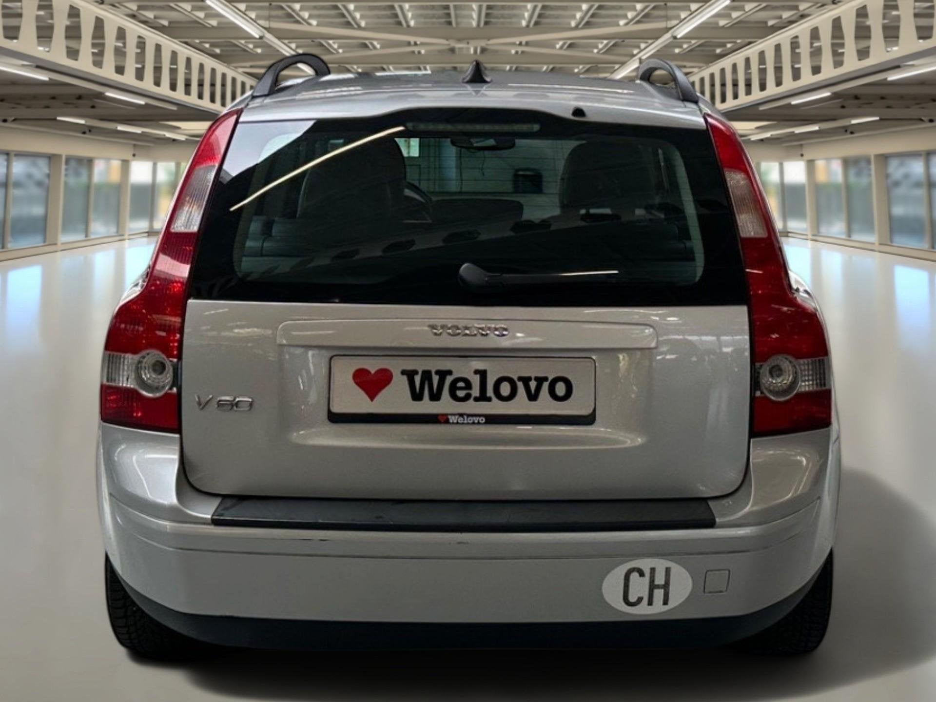 Volvo V50 2.4i Summum Incl. BTW dealer onderhoud, leder, ele, Auto's, Voorwielaandrijving, 1362 kg, Gebruikt, Zwart