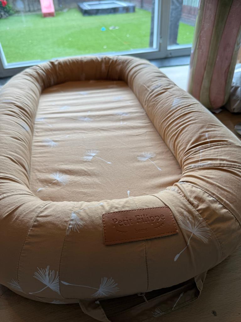 Petit Filippe Babynestje - Zo goed als nieuw, Kinderen en Baby's, Ophalen, Zo goed als nieuw
