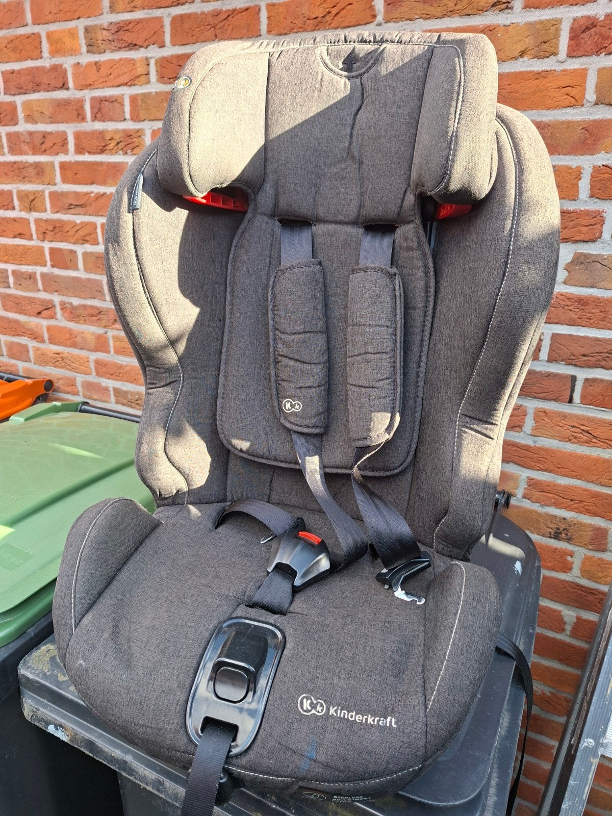kinder autostoel, Autogordel of Isofix, Gebruikt, Zijbescherming, 9 t/m 36 kg