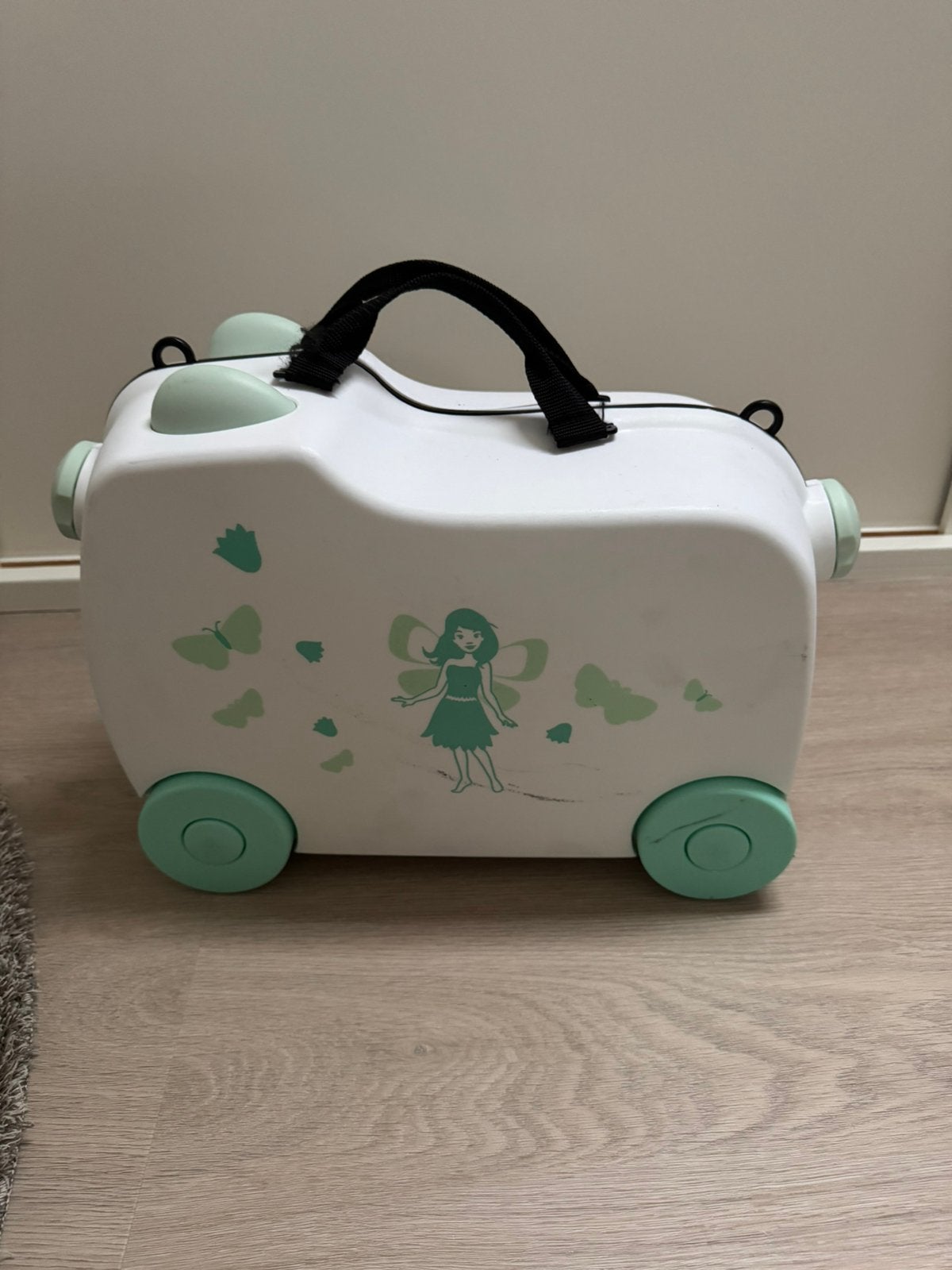 Leuke en handige Kinder koffer, Ophalen, Hard kunststof, Minder dan 50 cm, Zo goed als nieuw
