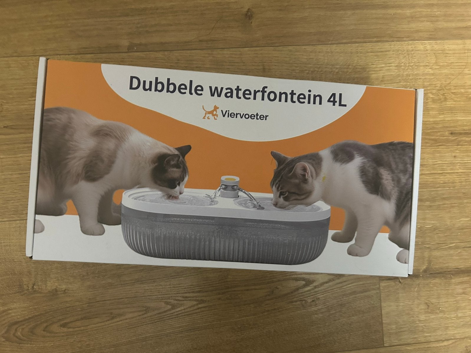 Nieuwe Viervoeter Dubbele Waterfontein 4L – Ongeopend, Ophalen, Nieuw