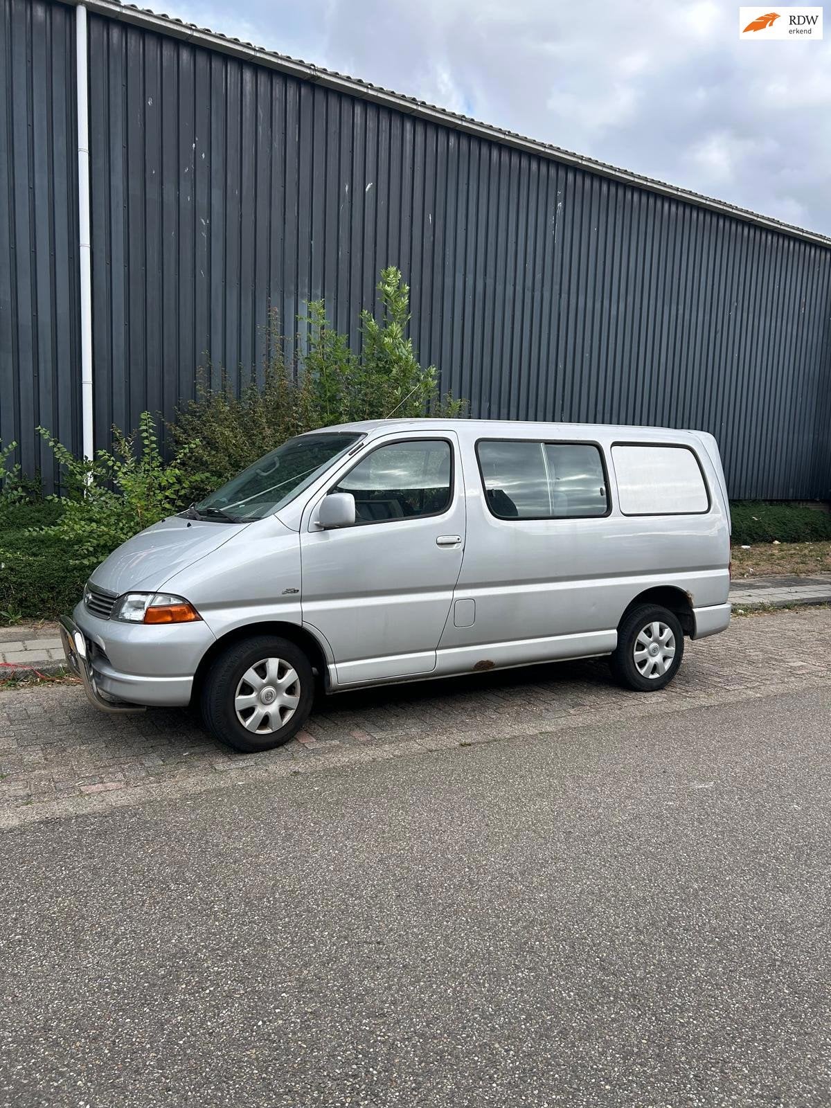 Toyota HiAce 2.5 D4-D 100 DC Emotion Executive, Auto's, Gebruikt, 2000 kg, Bedrijf, Elektrische ramen