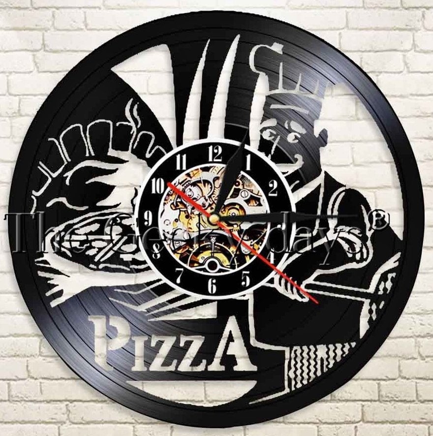 Unieke Pizza Chef Vinyl Wandklok - Decoratief & Functioneel, Huis en Inrichting, Woonaccessoires | Klokken, Ophalen of Verzenden
