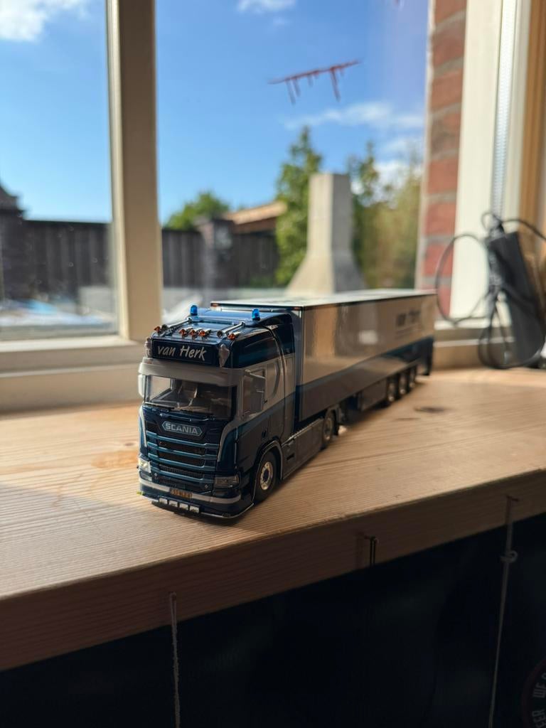 Wsi van herk, Ophalen of Verzenden, Zo goed als nieuw, Bus of Vrachtwagen, Wsi
