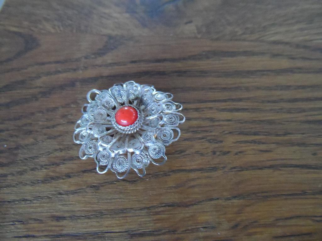 Antieke broche/hanger., Ophalen of Verzenden, Overige materialen, Broche
