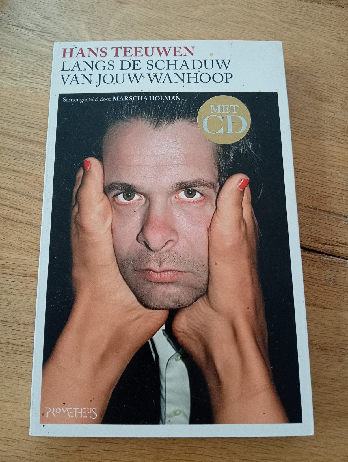 Hans Teeuwen - Langs de schaduw van jouw wanhoop + CD, Ophalen of Verzenden, Zo goed als nieuw, Cabaret, Hans Teeuwen