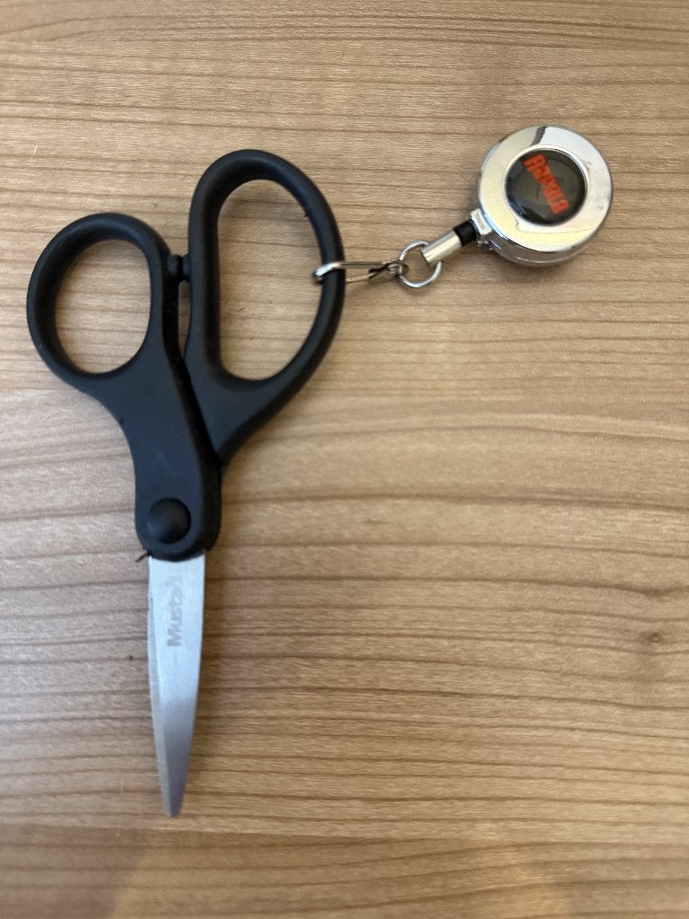 Mustad visschaar met Rapala oprolkoord, Eu, Eu, Ophalen of Verzenden, Zo goed als nieuw
