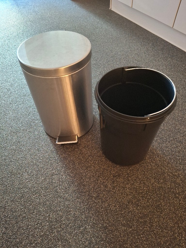 Pedaalemmer, Minder dan 10 liter, Ophalen, Metaal