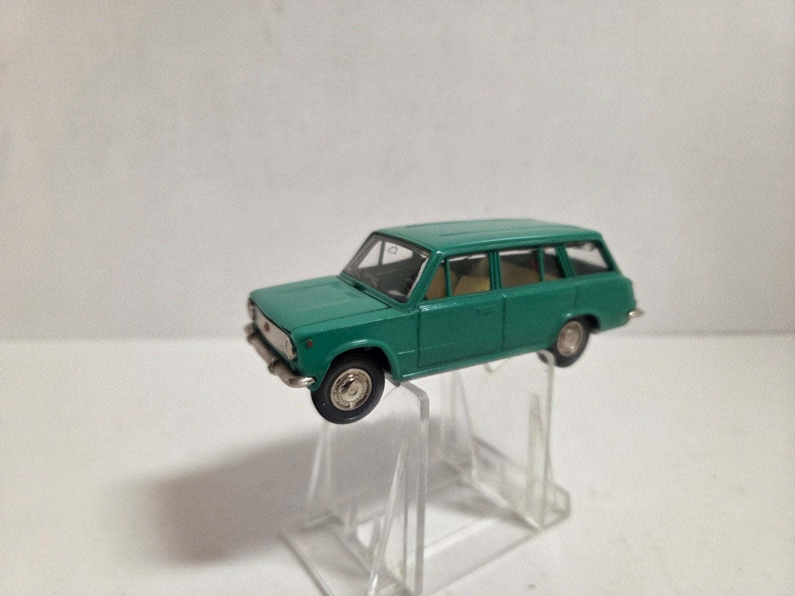 Novoexport Lada A11 station 1:43, Hobby en Vrije tijd, Overige merken, Auto, ., Ophalen of Verzenden