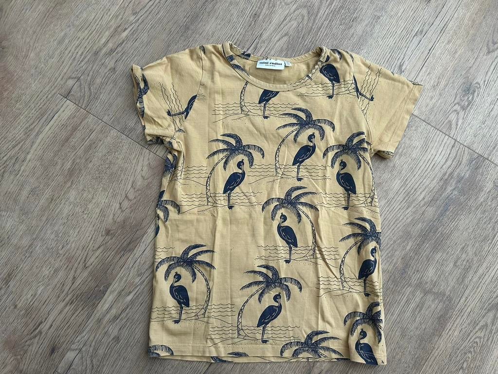 Mini Rodini | Unisex shirt | Maat 128/134 | Korte mouwen, Ophalen of Verzenden, Zo goed als nieuw, Jongen of Meisje, Shirt of Longsleeve