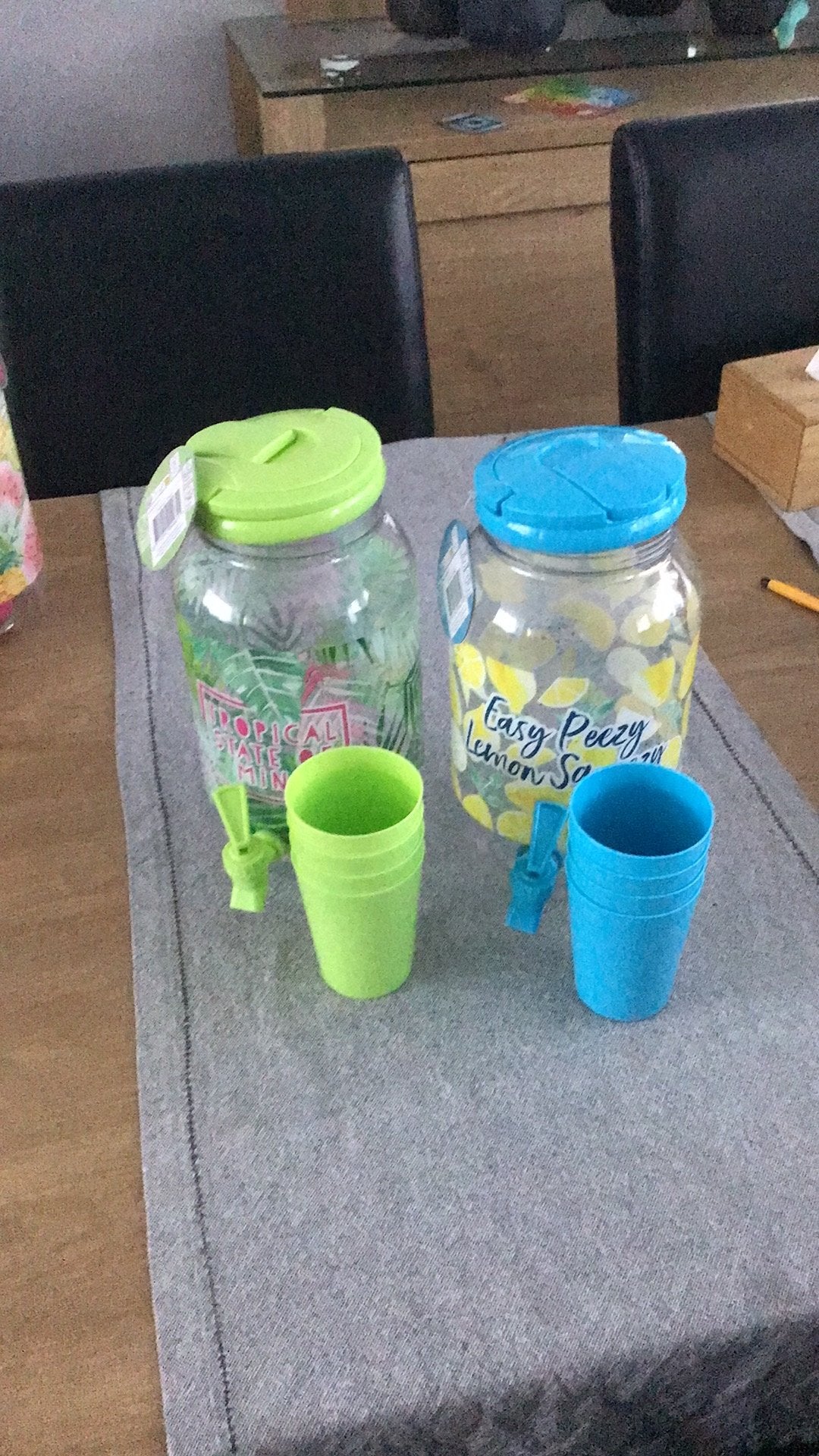 Limonadetap 2 stuk met 4 bekers blauw en groen, Ophalen of Verzenden, Nieuw, Overige stijlen, Kan
