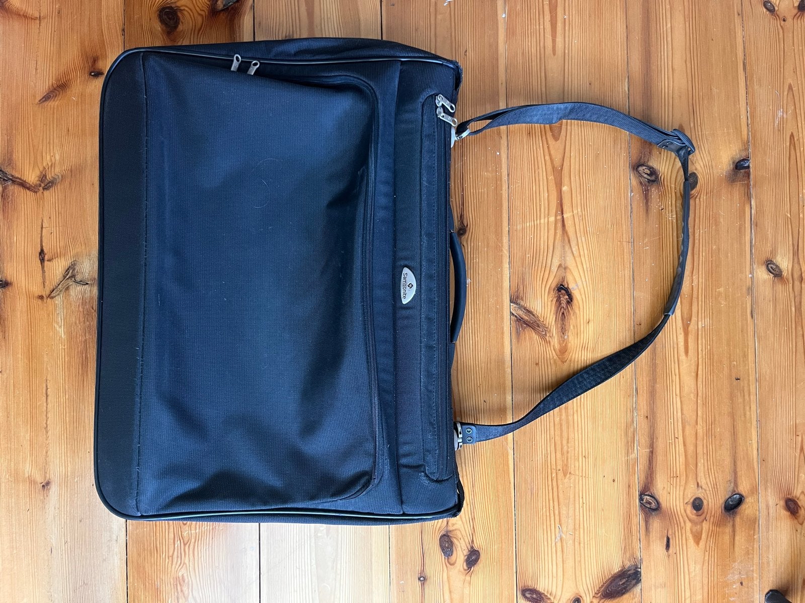 Samsonite kledingtas/pakzak - Zwart, zo goed als nieuw, 30 cm of meer, Gebruikt, Zwart, Ophalen of Verzenden