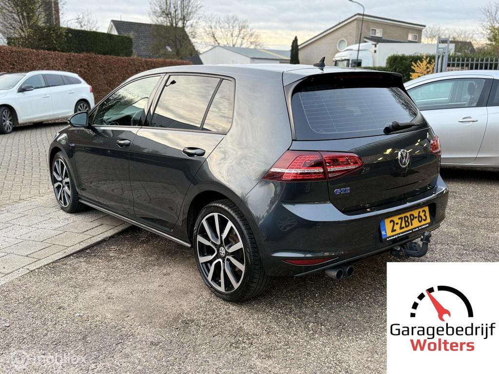 Volkswagen Golf 1.4 TSI GTE groot onderhoud gehad nette auto, Stof, Gebruikt, 4 cilinders, Origineel Nederlands