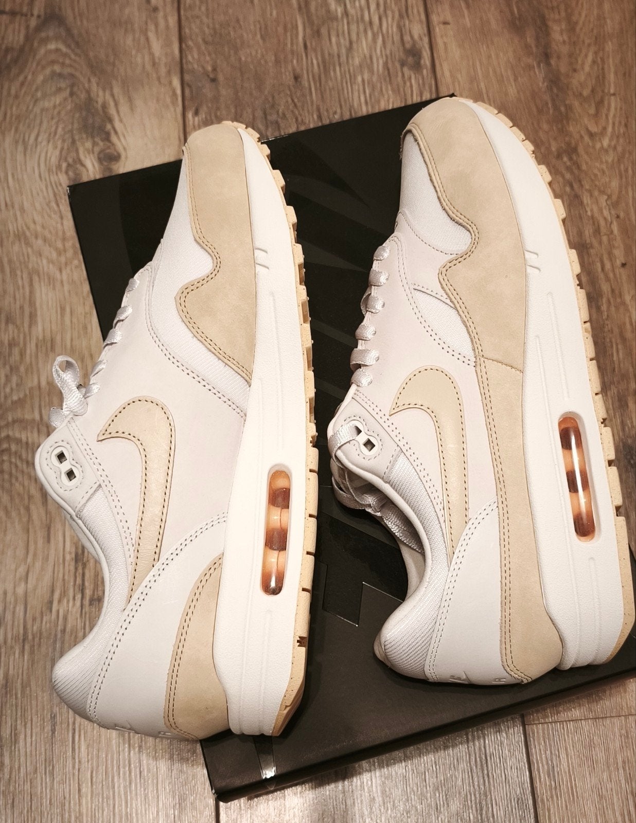 Nike Air Max 1 Sanddrift-Phantom, Ophalen of Verzenden, Nieuw, Wit, Sneakers of Gympen