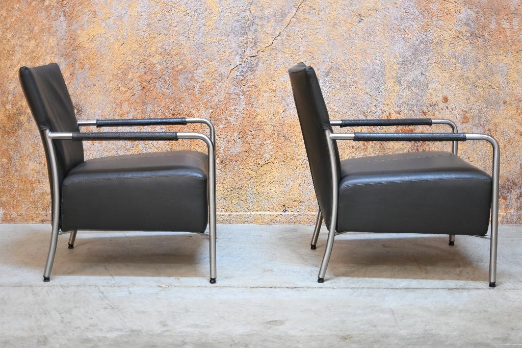 ZGAN! 2 grijze leren Bert Plantagie Class design fauteuils, Huis en Inrichting, 75 tot 100 cm, Ophalen of Verzenden, Zo goed als nieuw