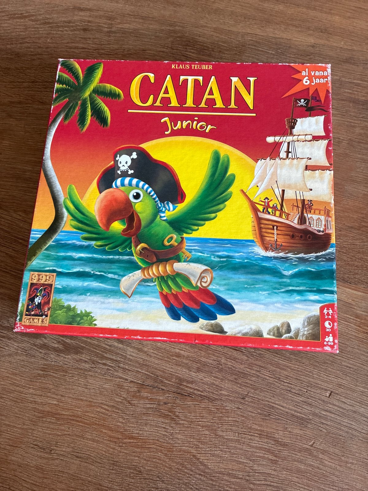 Catan Junior - Het populaire bordspel voor jonge piraten, Drie of vier spelers, Ophalen, Zo goed als nieuw