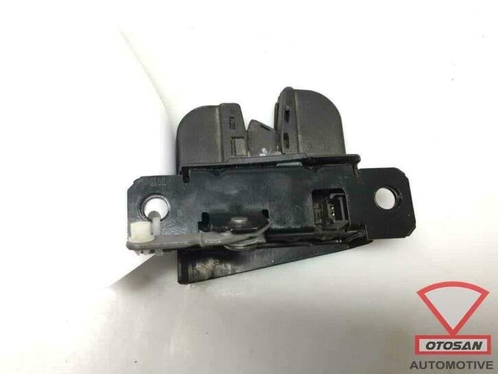 vw caddy 2007 2016 slotmechaniek achterklep 2k0827506e, Gebruikt, Volkswagen, Volkswagen AG, Berliner Ring 2
38440  Wolfsburg, DE