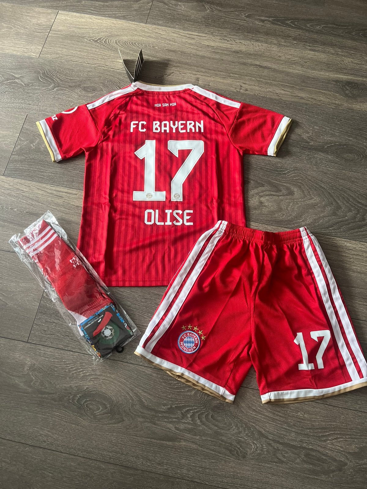 Olise 17 Bayern Munchen Thuistenue (Kids), Maat XS of kleiner, Ophalen of Verzenden, Zo goed als nieuw, Shirt