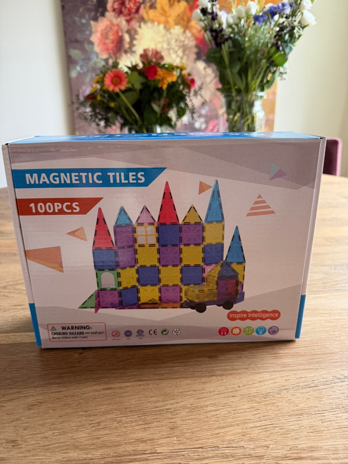 Magnetic Tiles 100 stuks inclusief 2 auto’s - nieuw, Ophalen of Verzenden, Zo goed als nieuw
