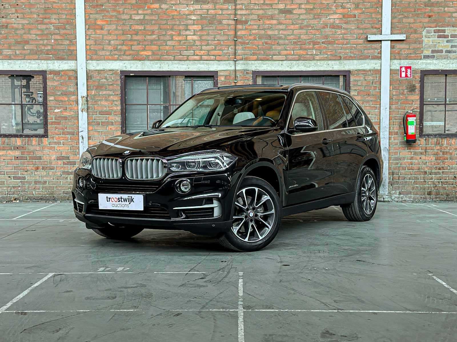 BMW X5 xDrive40e iPerformance High Executive 313pk 2015 F15, Auto's, Gebruikt, 4 cilinders, Overige brandstoffen, Zwart