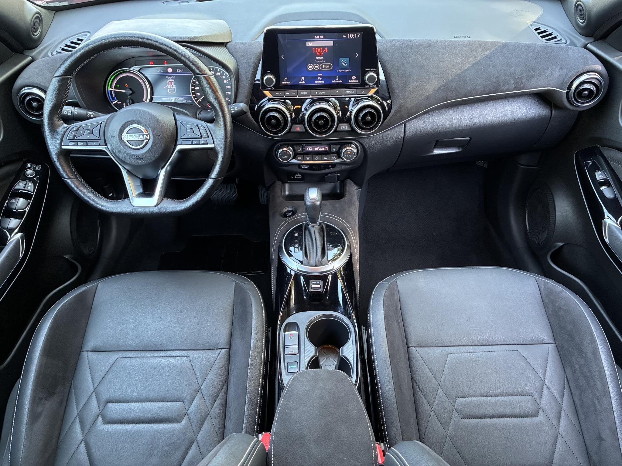 Nissan Juke 1.6 Hybrid N-Design / Cold Pack / Achteruitrijca, Gebruikt, Hybride Elektrisch/Benzine, SUV of Terreinwagen, 500 kg
