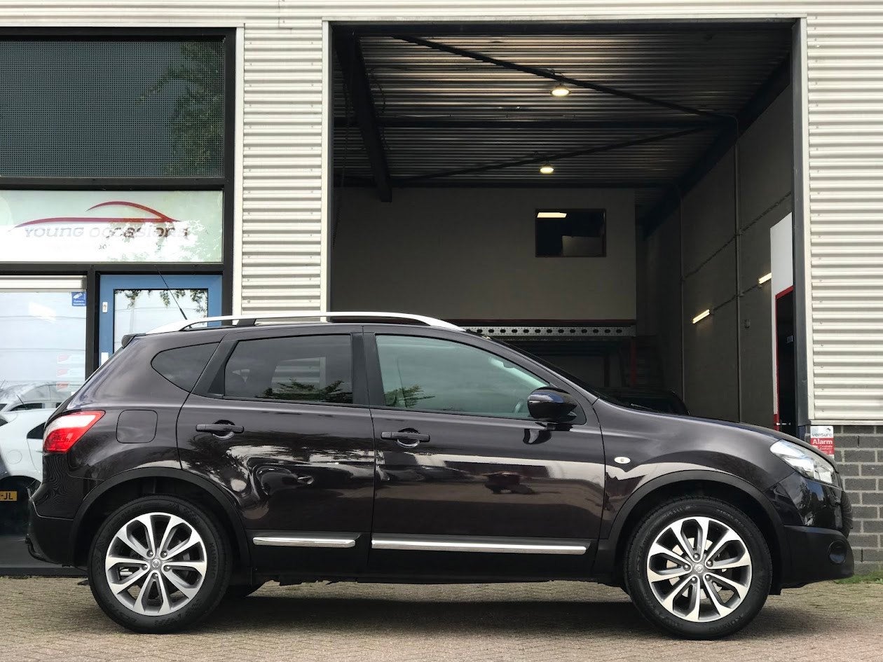 Nissan Qashqai 2.0 Tekna 4WD|Clima|Cruise|Navi|Camera|Keyles, Auto's, Gebruikt, Automatische klimaatregeling, Vierwielaandrijving