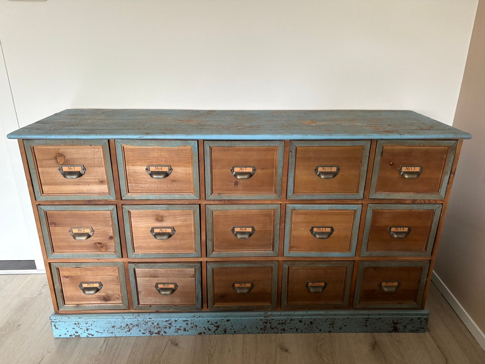 Apothekerskast lichtblauw/naturel, Ophalen, 5 laden of meer, 200 cm of meer, Zo goed als nieuw