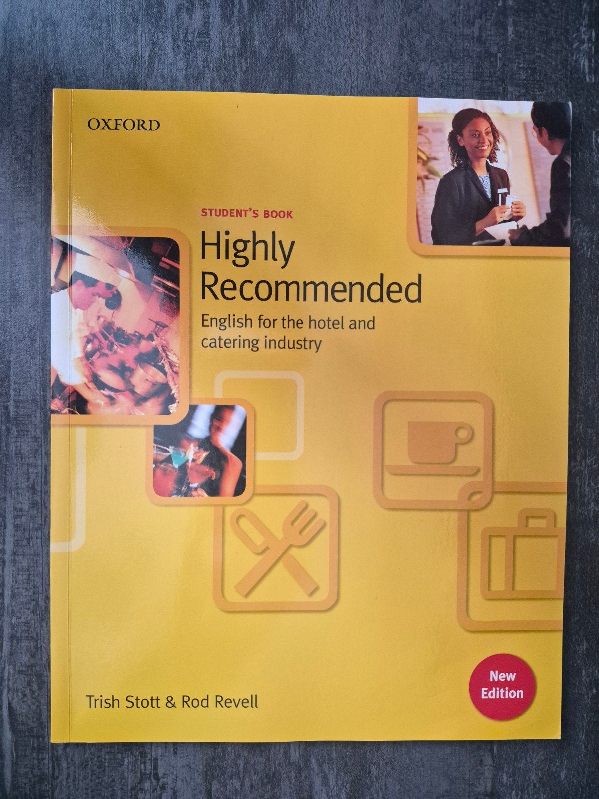 Highly Recommended - English for hotel and catering industry, Trish Stott & Rod Revell, Ophalen of Verzenden, Zo goed als nieuw