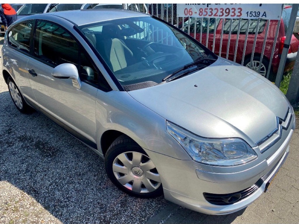 Citroën C4 Coupe 1.6-16V VTR (bj 2005), Auto's, Dealer onderhouden, Stof, Gebruikt, 4 cilinders