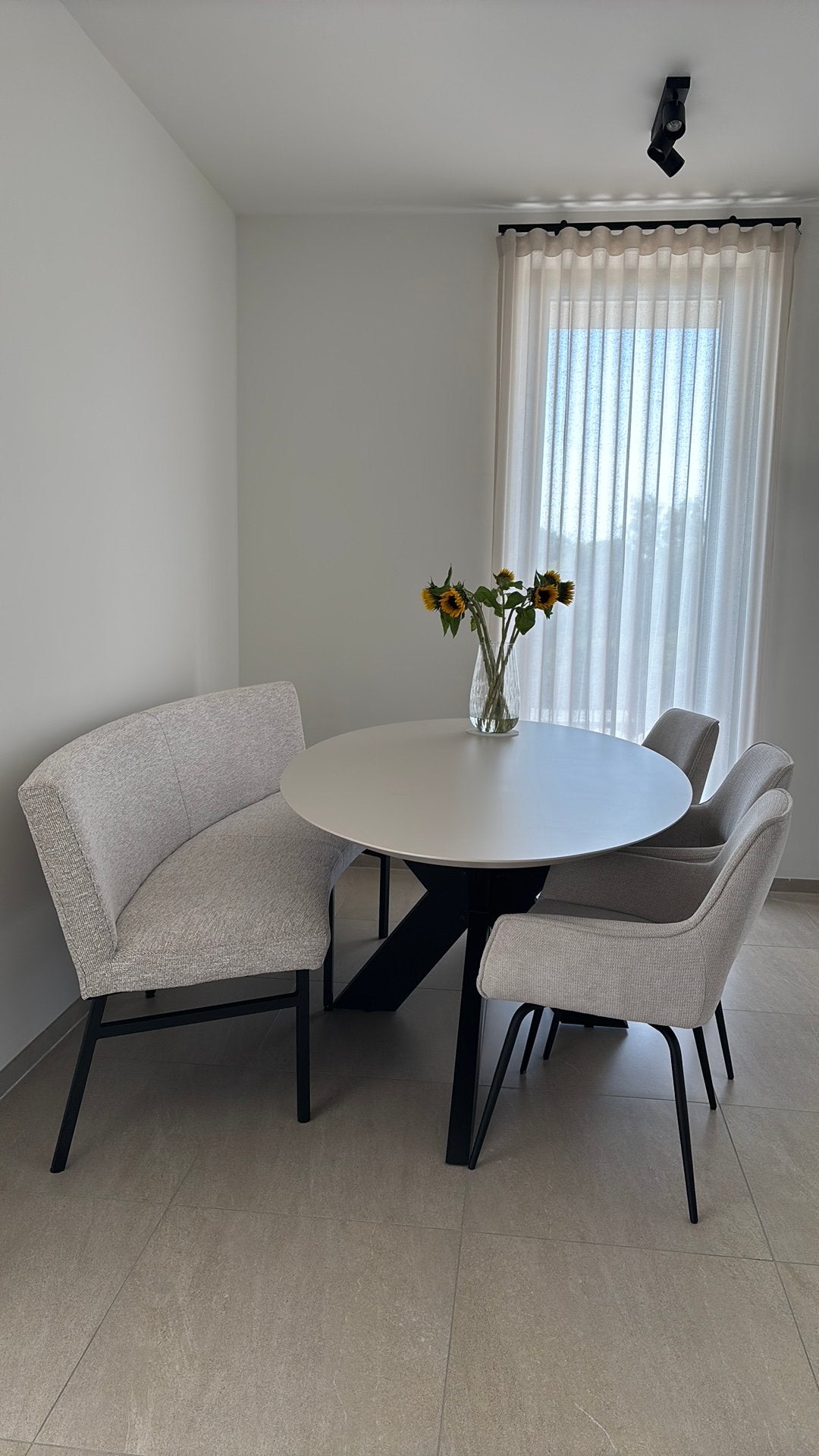 JAPANDI EETTAFEL - EETBANK - STOELEN SET, Huis en Inrichting, Tafels | Eettafels, Ophalen, Overige materialen, 100 tot 150 cm