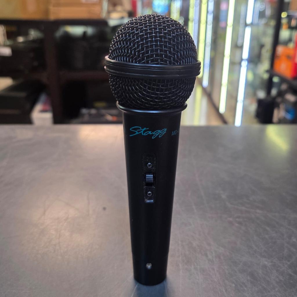 Stagg MD-500 BKH dynamische microfoon | Nwpr 29 Euro, Muziek en Instrumenten, Microfoons, Stagg, Zo goed als nieuw, Support@stagg.com