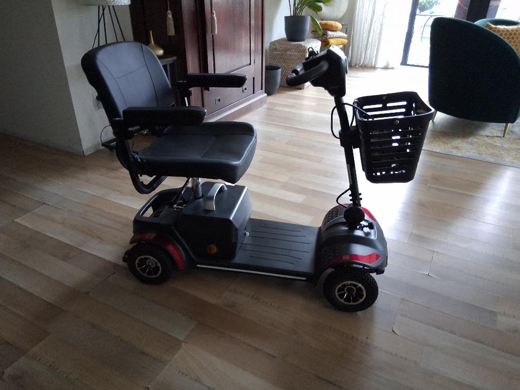 scootmobiel opvouwbaar, Diversen, Ophalen, 10 km/u of minder, Pride, 16 t/m 25 km