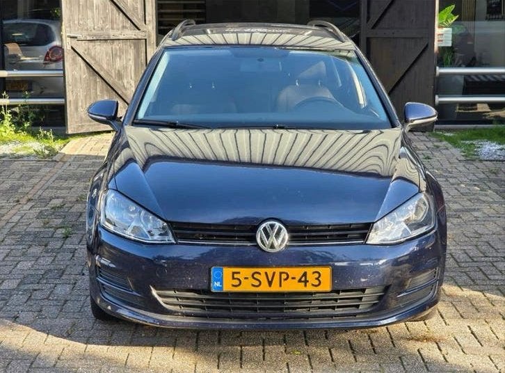 Volkswagen Golf 1.6 TDI 110PK Variant 2014 Blauw (Tilburg), Auto's, Voorwielaandrijving, 1295 kg, 4 cilinders, Blauw