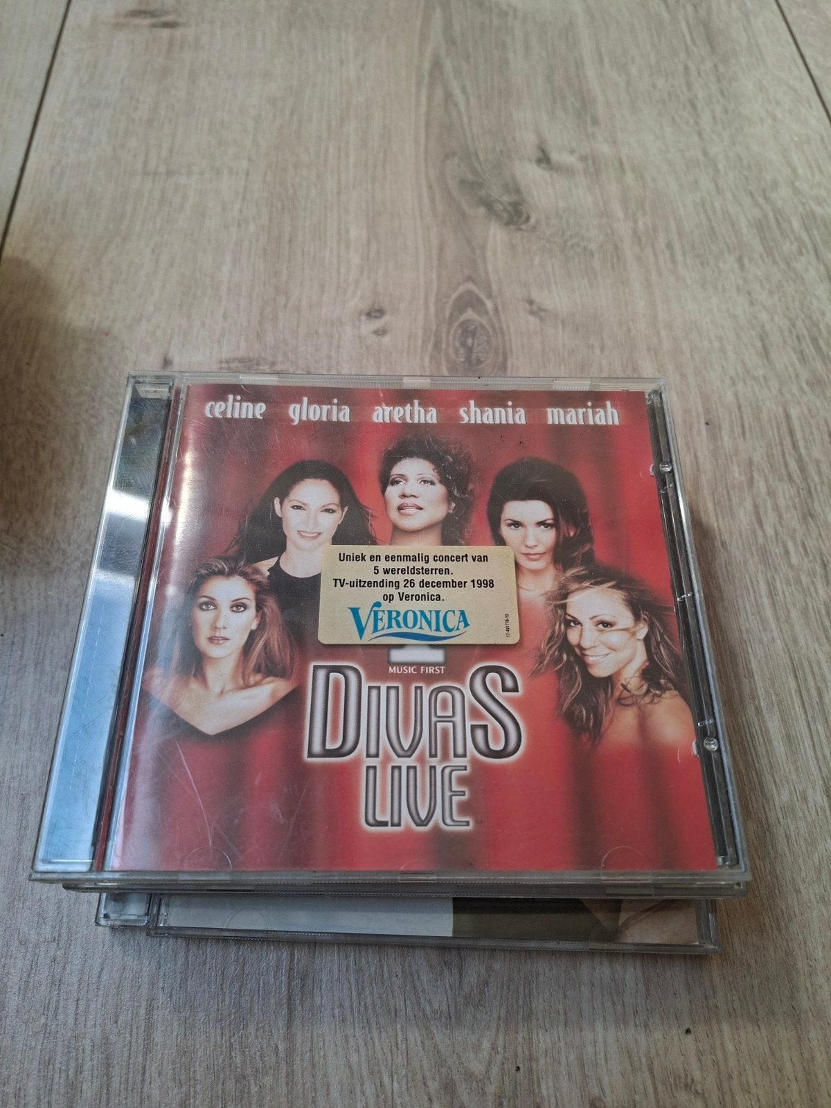 Divas Live CD - Celine, Gloria, Aretha, Shania, Mariah, Ophalen of Verzenden, Gebruikt, Pop, Live-album