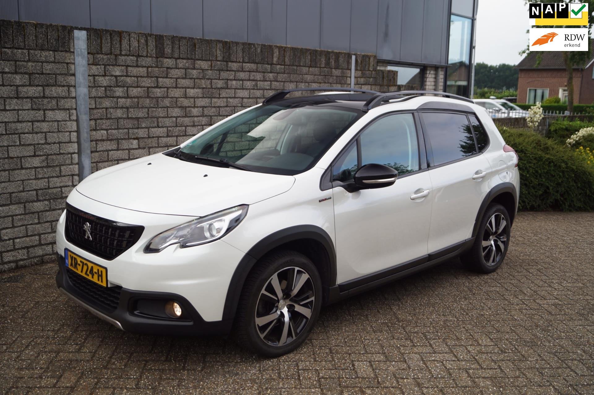 Peugeot 2008 1.2 PureTech GT-Line Panodak Half Leder Sportst, Auto's, Voorwielaandrijving, 1199 cc, Leder en Stof, Origineel Nederlands