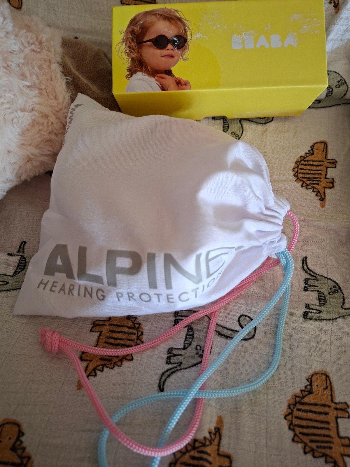 Alpine  Baby gehoorbescherming koptelefoon, Ophalen of Verzenden, Zo goed als nieuw