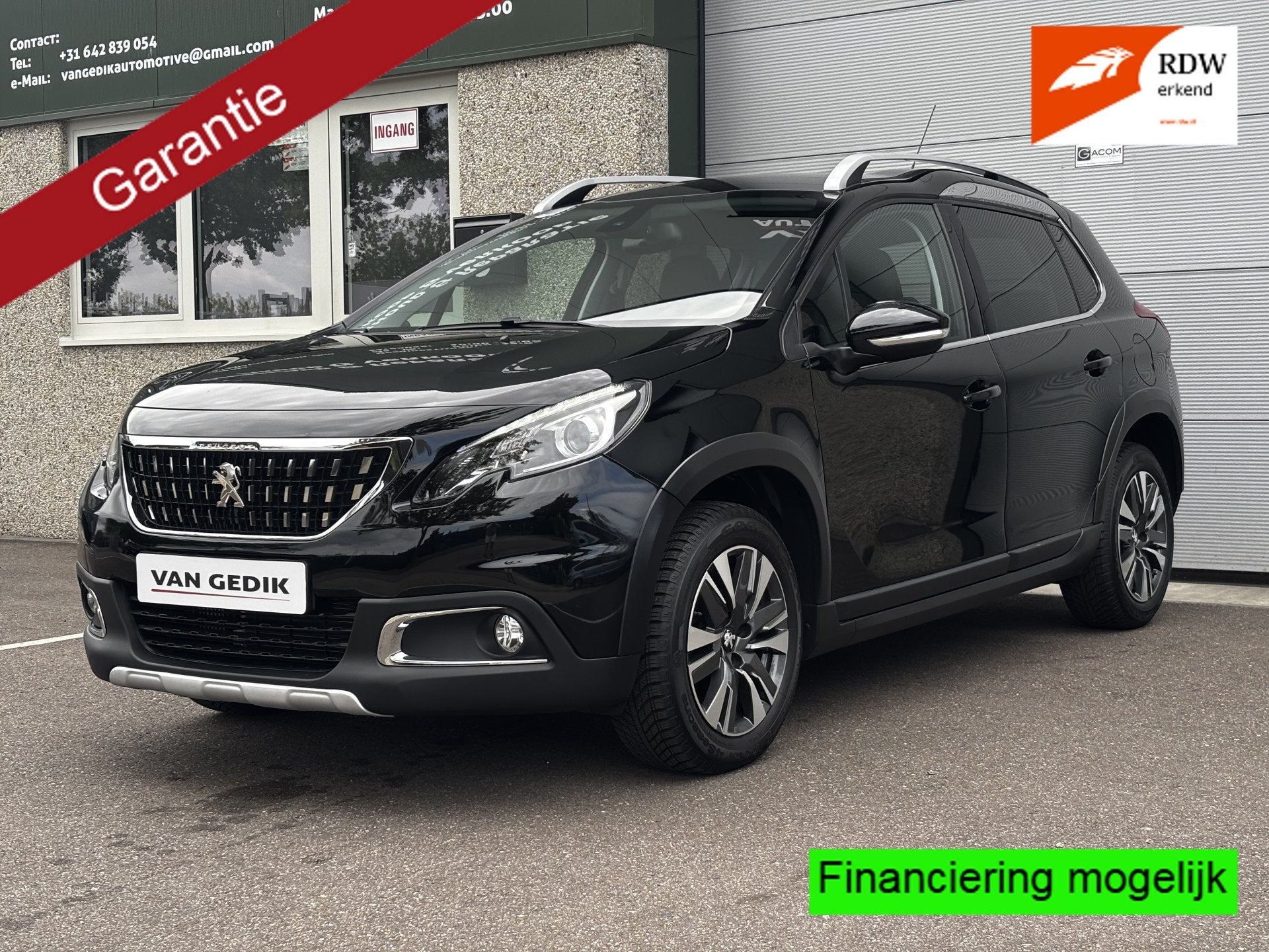 Peugeot 2008 1.2 PT GT-Line Navi Carplay Automaat PDC Camera, Auto's, Dealer onderhouden, 1199 cc, 1165 kg, Leder en Stof