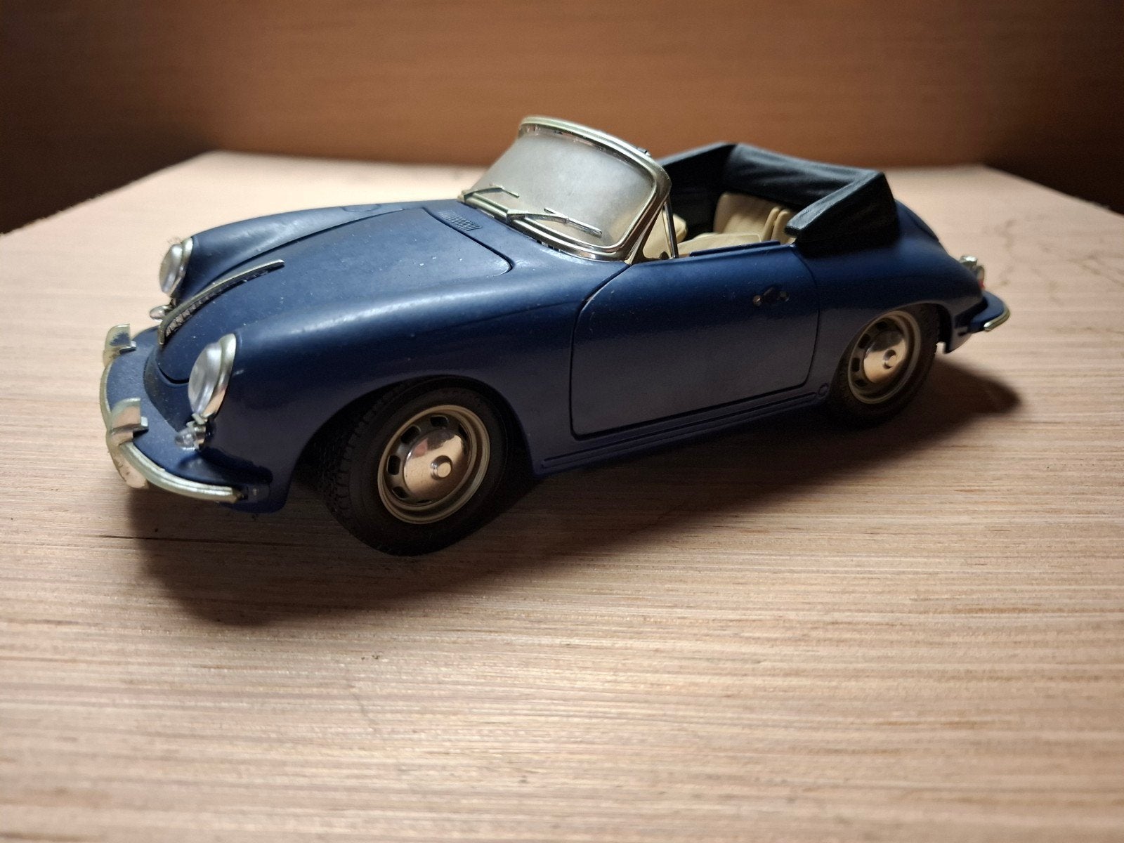 Bburago Porsche modelauto - Blauw, Hobby en Vrije tijd, Ophalen, Gebruikt, Auto