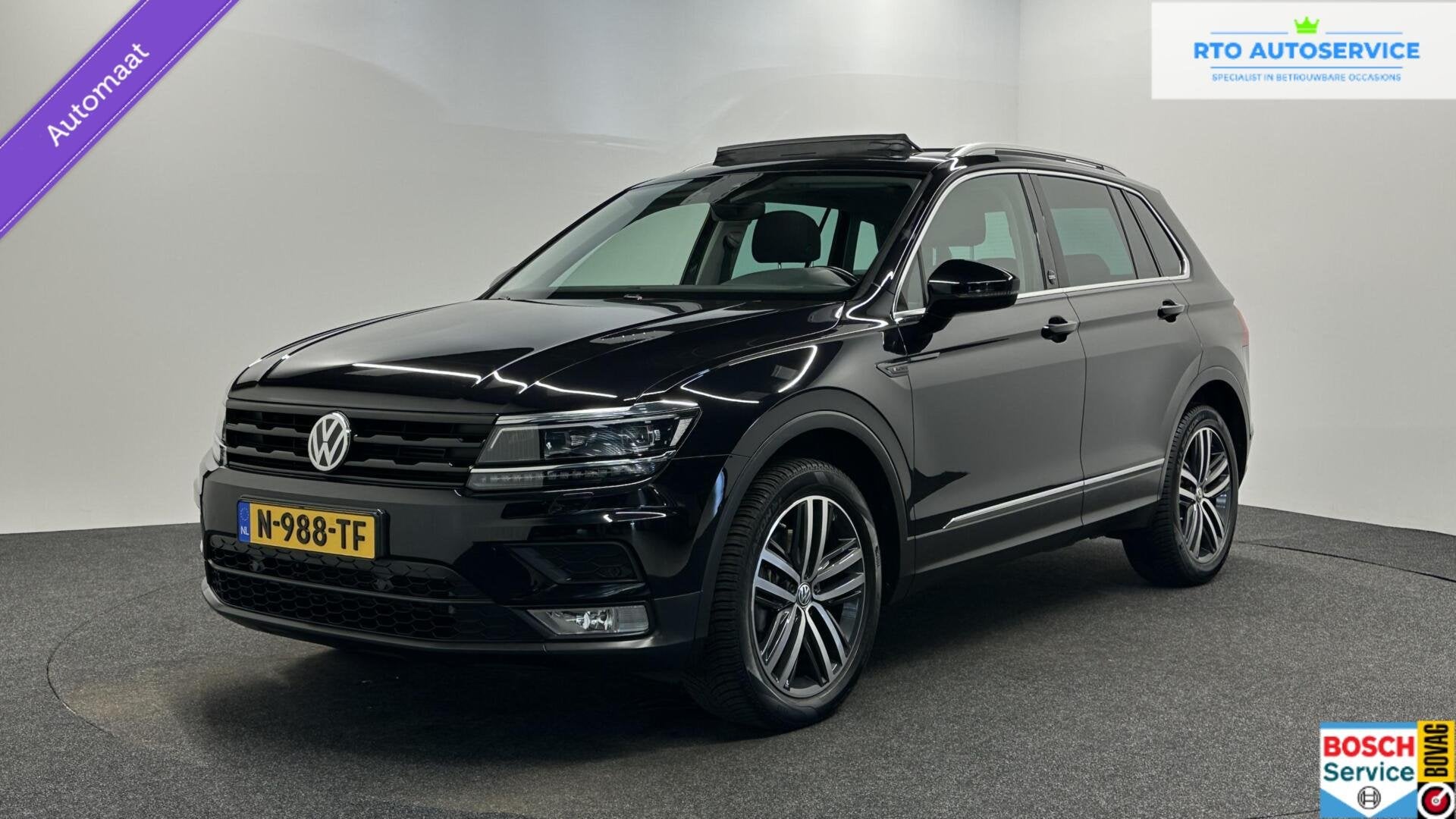 Volkswagen Tiguan 2.0 TSI 4Motion Sound TREKHAAK PANO CARPLA, Auto's, Automaat, Stof, Gebruikt, Euro 6