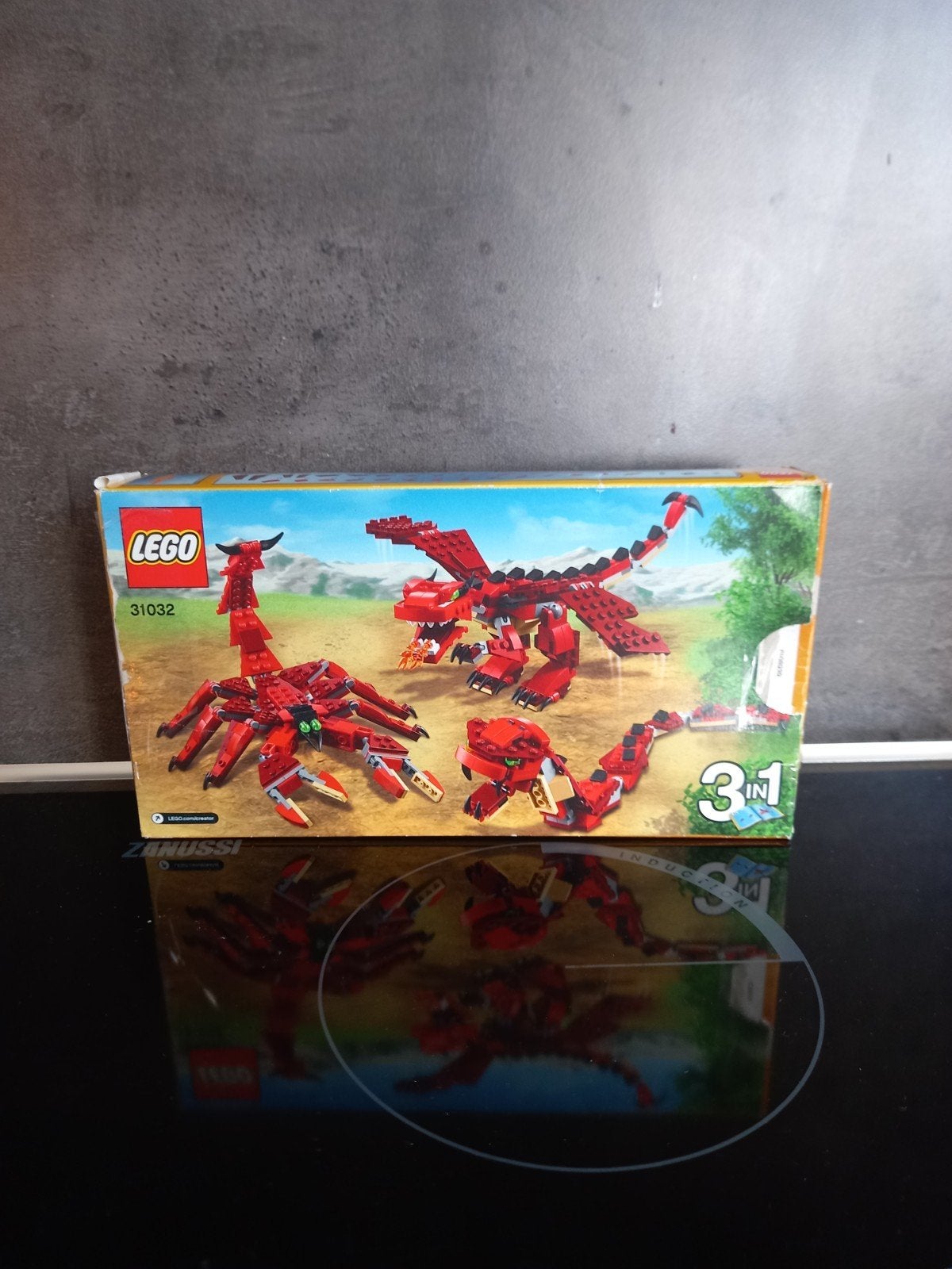 Lego Creator Rode Wezens (31032) 3-in-1 met doos, Ophalen, Zo goed als nieuw