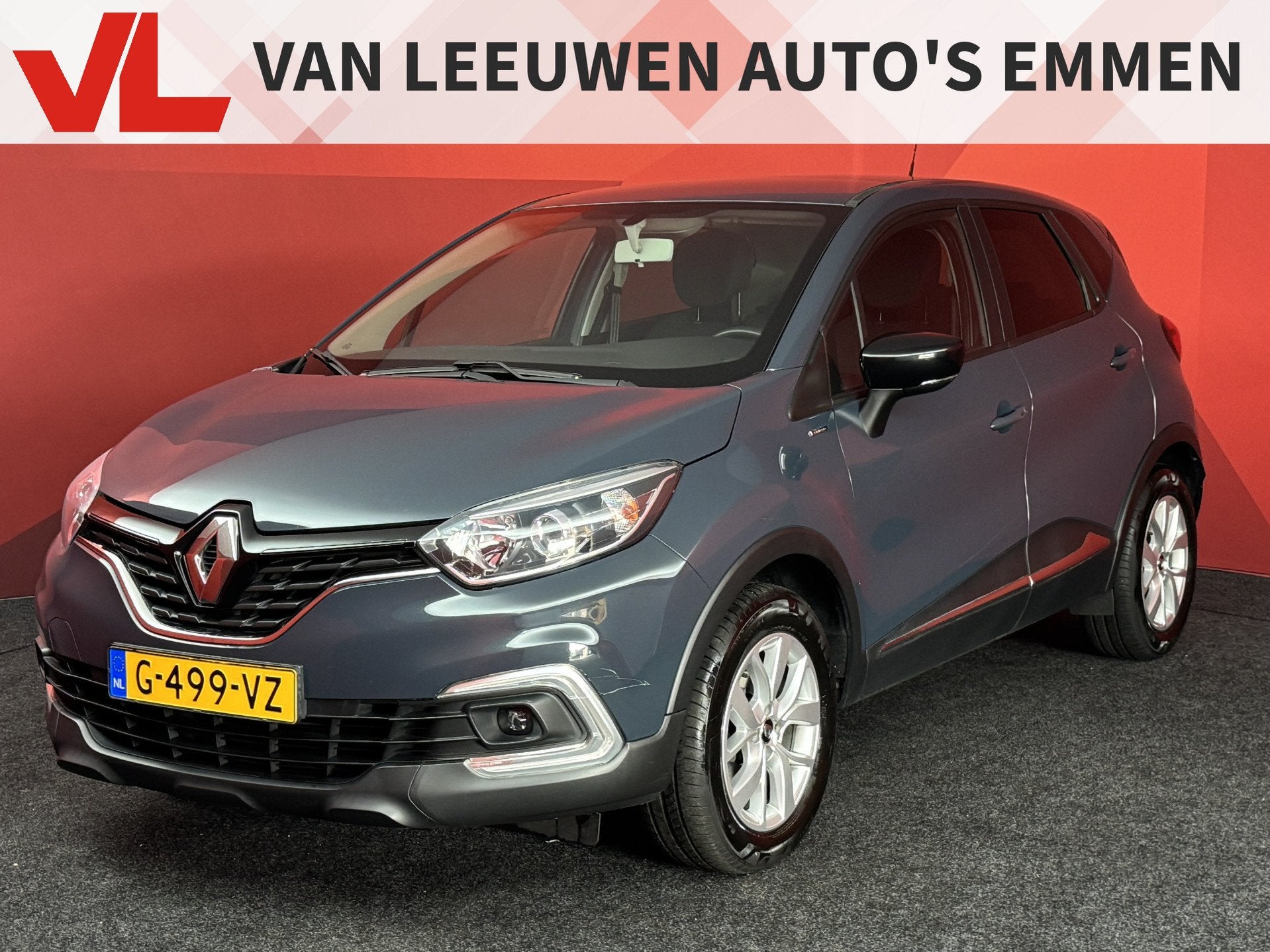 Renault Captur 0.9 TCe Limited | Trekhaak | Cruise | Navi |, Auto's, Voorwielaandrijving, 898 cc, Stof, Gebruikt
