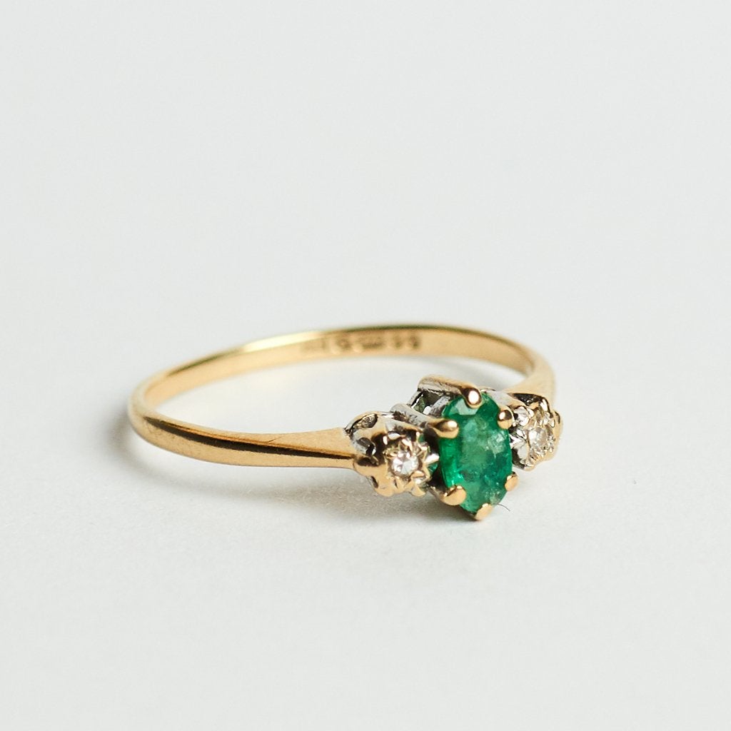 Vintage gouden ring 9 karaat smaragd diamand goud engeland, Ophalen of Verzenden, Met edelsteen, Dame, Goud