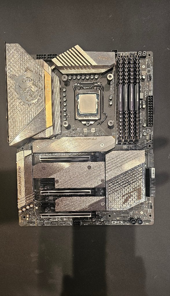 MSI Z590 ACE moederboard met intel i9 64Gb ram en watercool, Ophalen, DDR4, Zo goed als nieuw, ATX