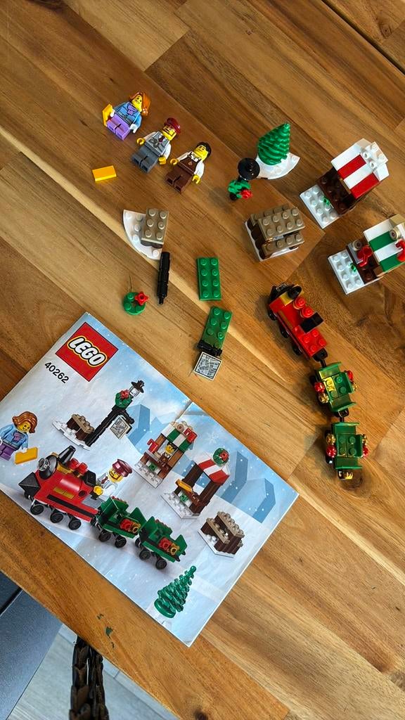 Lego santa kerst trein compleet met boekje netjes, Ophalen, Zo goed als nieuw