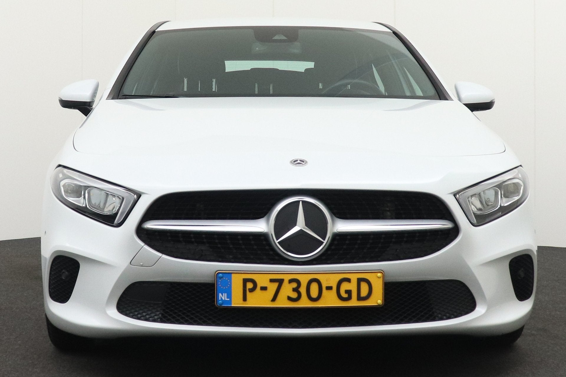 Mercedes-Benz A-Klasse 180 136 PK Aut. Business Solution Cam, Dealer onderhouden, 136 pk, Gebruikt, 4 cilinders