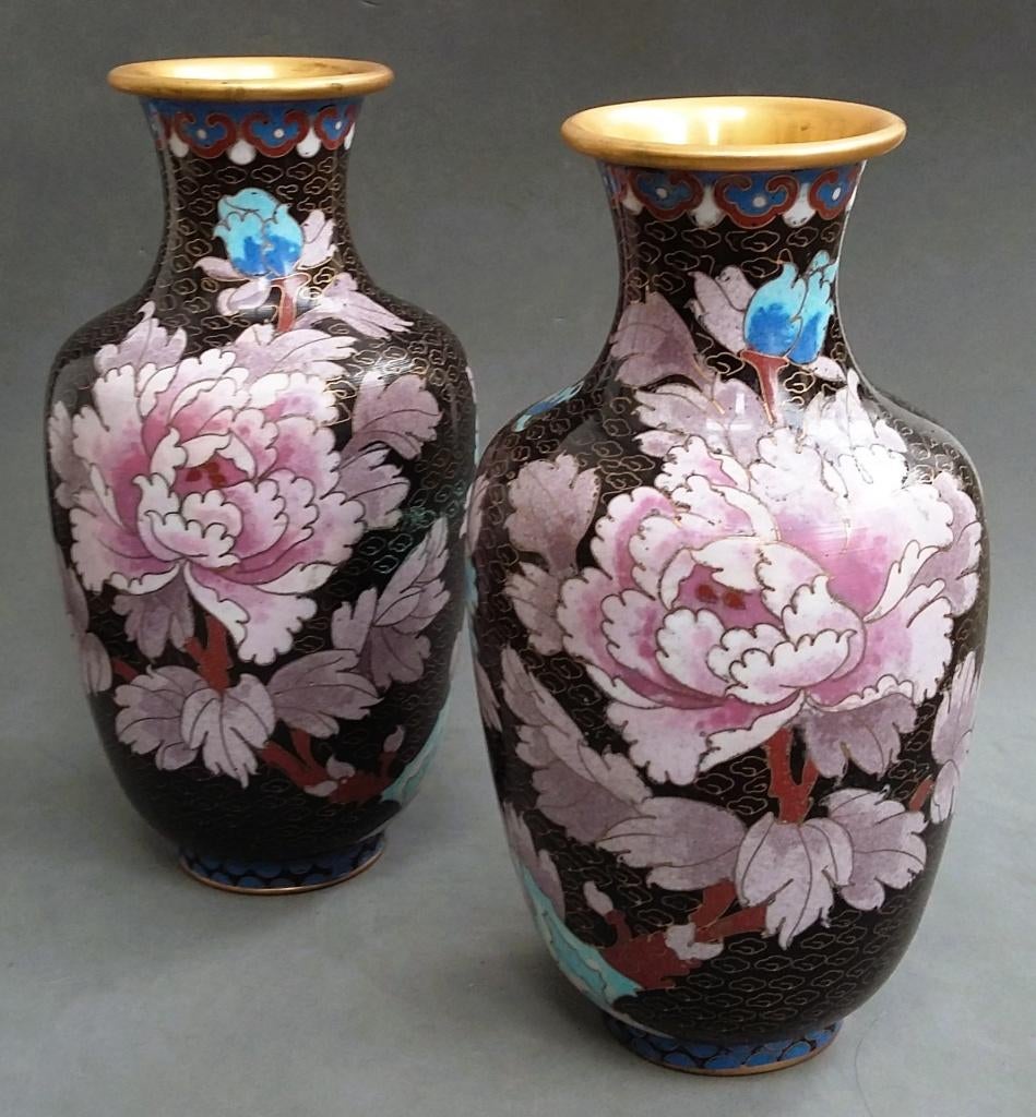20 ste eeuwse Paar Mooie Chinese Cloisonné Vazen Vaas