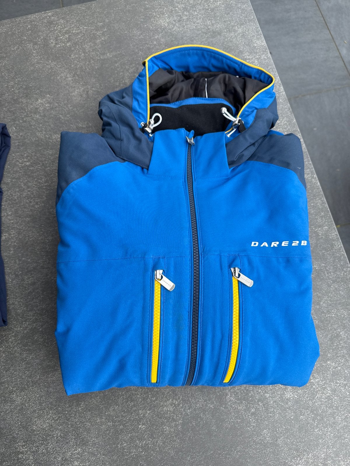 Zo goed als nieuwe ski jas - Slechts 7 dagen gebruikt!, Ophalen of Verzenden, Zo goed als nieuw, Jack