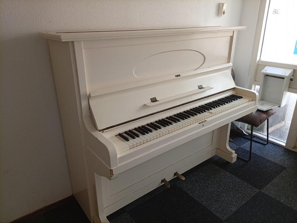 Piano, Ophalen of Verzenden, Gebruikt, Zwart