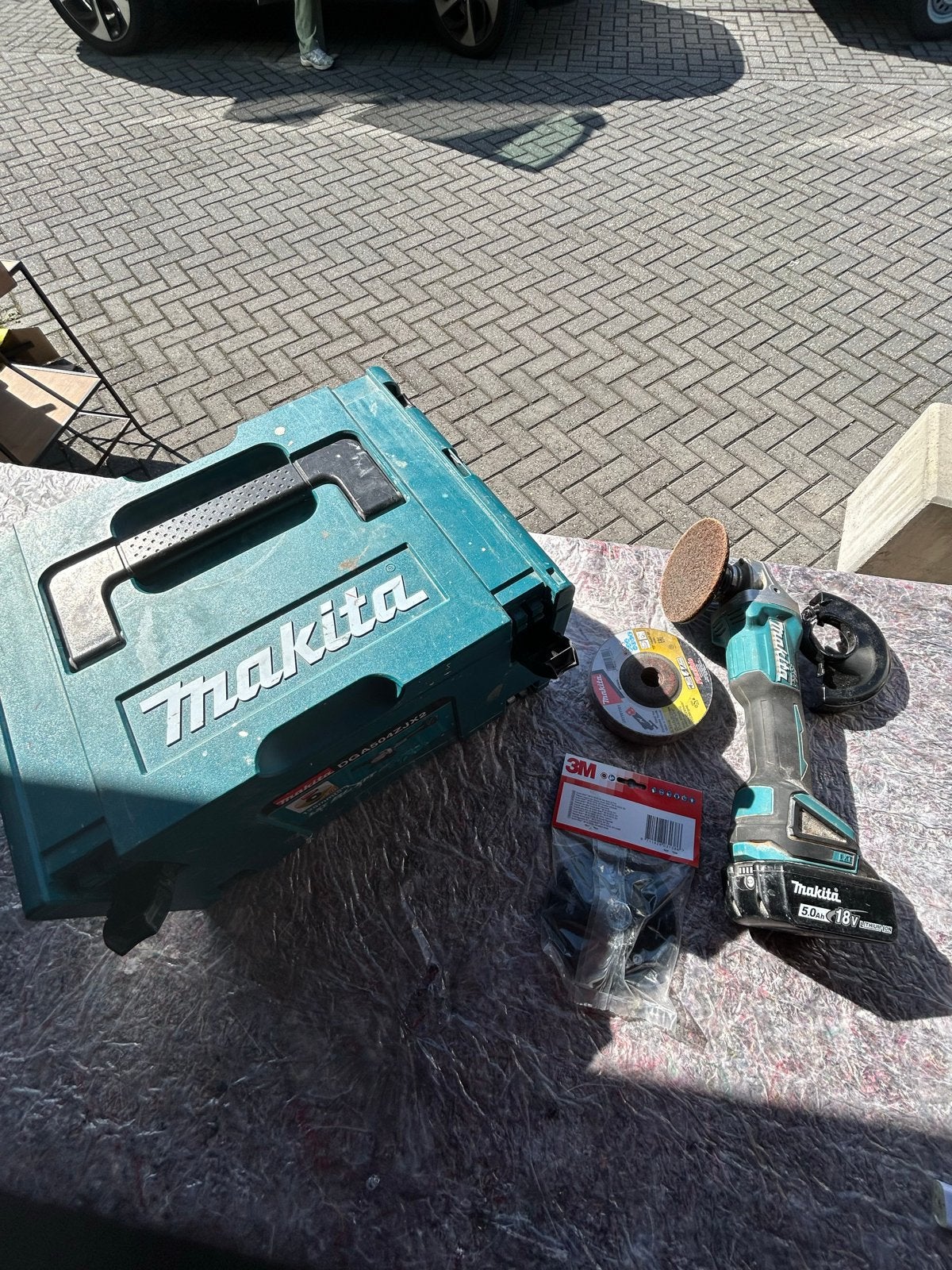 Makita Haakse Slijper DGA504ZJX2 met Koffer, Ophalen, Gebruikt, Haakse slijper, Makita